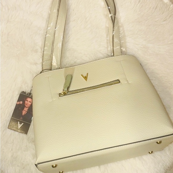 Vanessa Williams Handbags - Vanessa Williams Tote Bag Purse